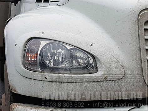 фары Freightliner Business Class M2