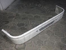 пластиковый бампер International 9200 и 9400