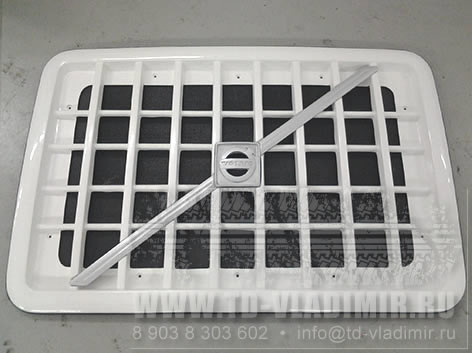решетка радиатора Volvo VNL630, VNL670, VNL780